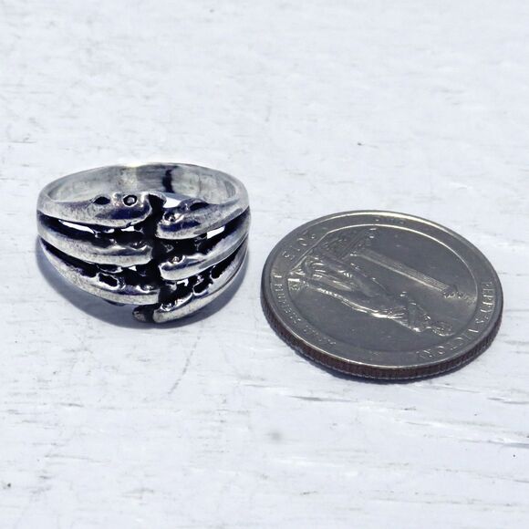 Vintage Sterling Silver Ring Sz 8 with 3 Dolphins for Women, Mother's Day Gift - Picture 7 of 8